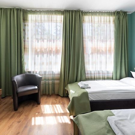 Spare Hotel And Bowling Рига Екстериор снимка