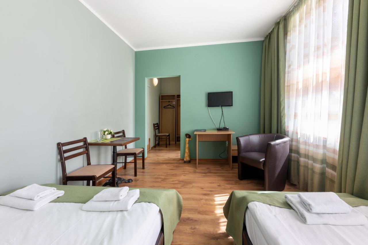 Spare Hotel And Bowling Рига Екстериор снимка