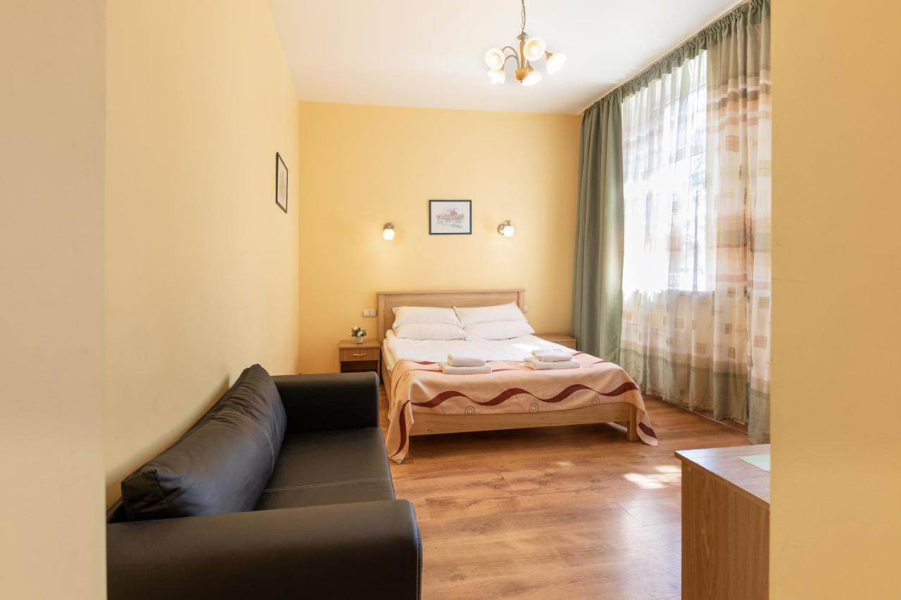 Spare Hotel And Bowling Рига Екстериор снимка