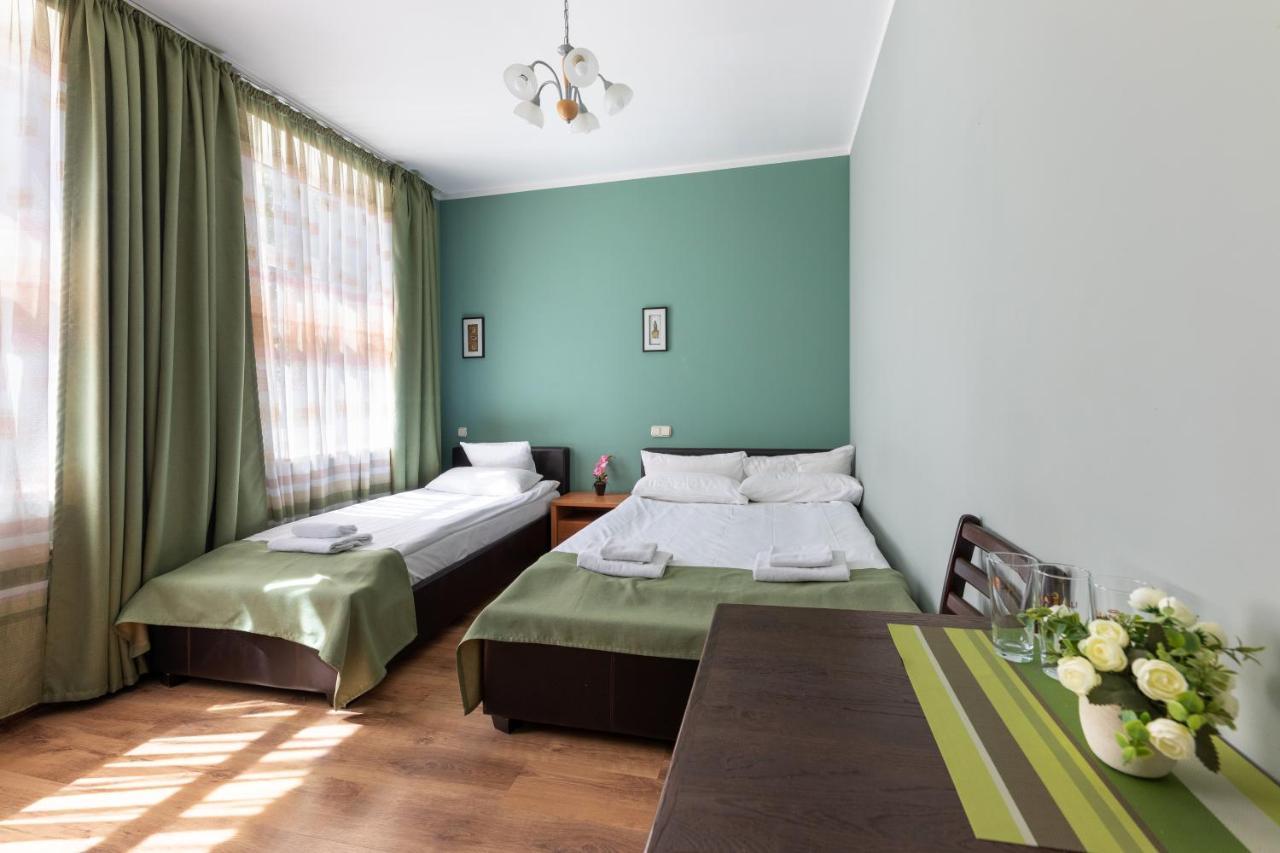 Spare Hotel And Bowling Рига Екстериор снимка